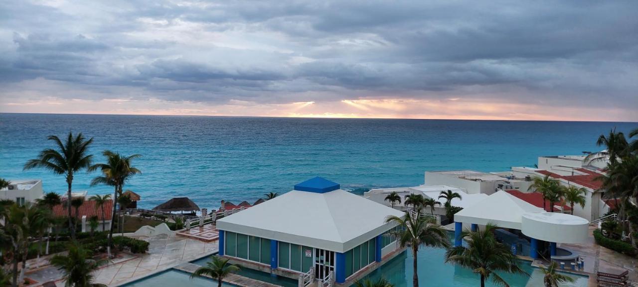 Departamento Cielo Ocen View En Condominios Solymar Канкун Экстерьер фото